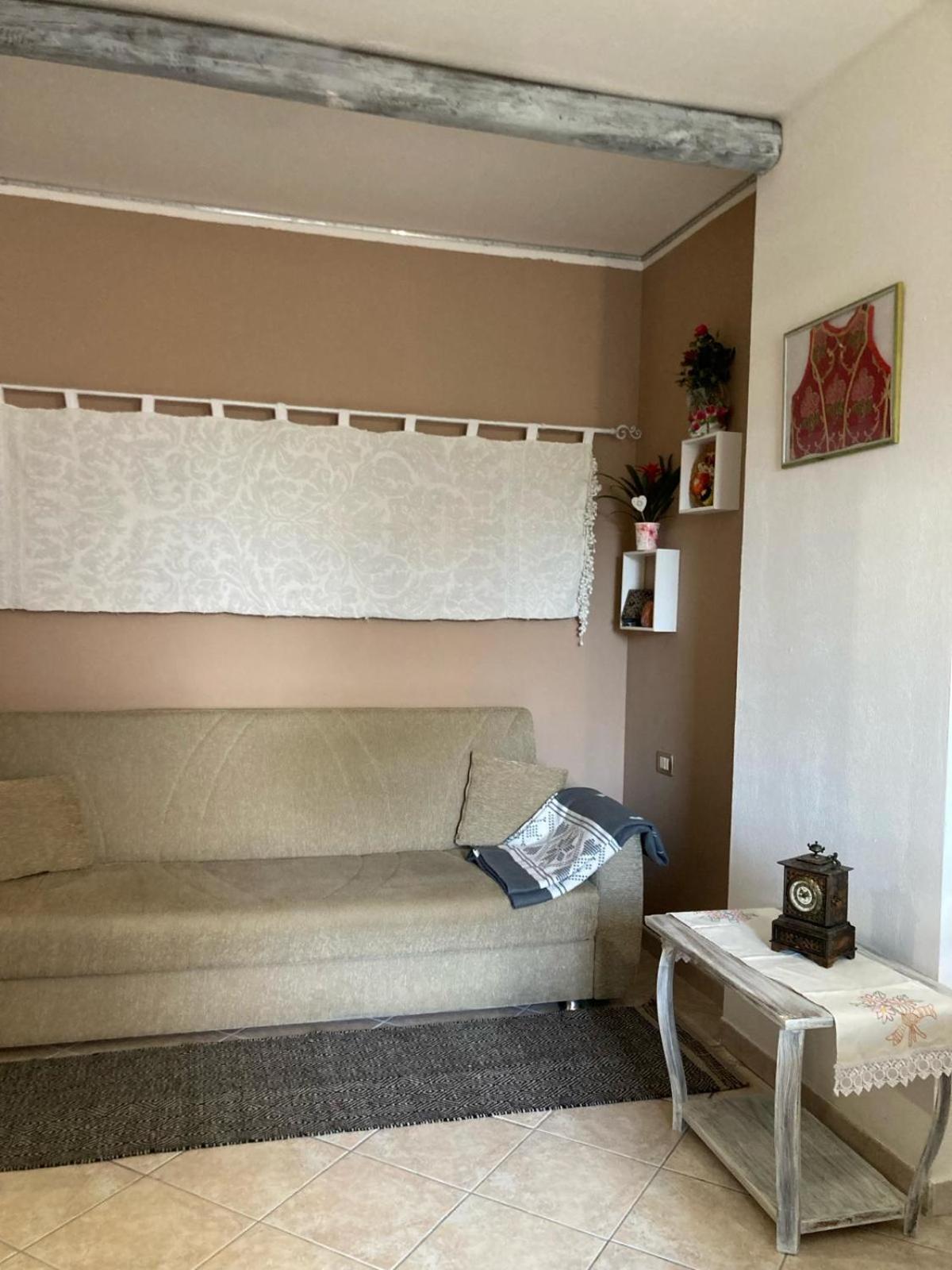 Apartament S'Imbusthouse Oristano Zewnętrze zdjęcie